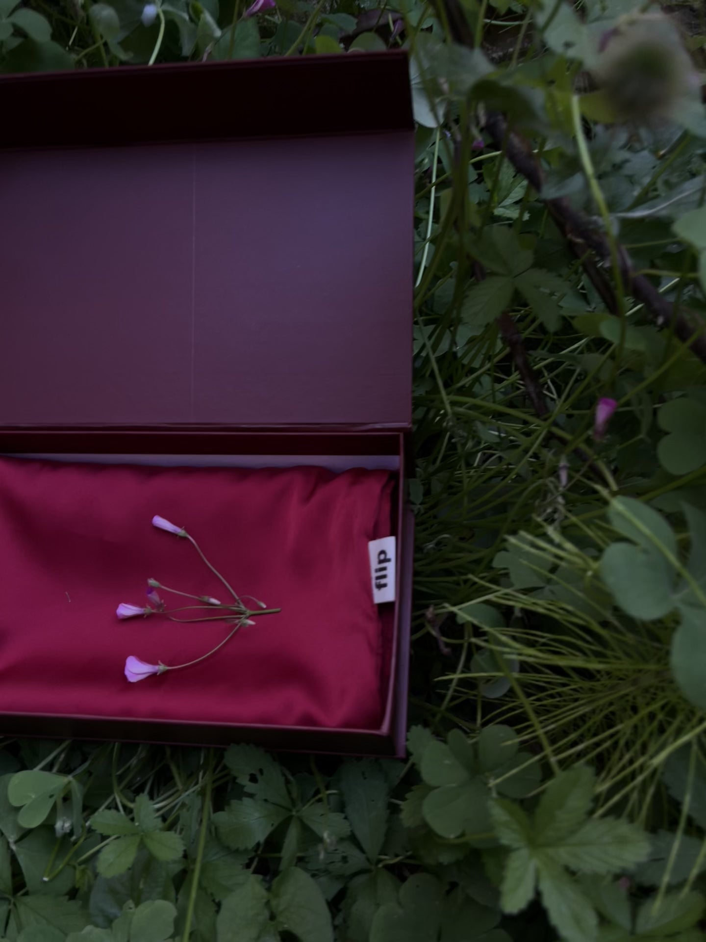 Dut İpek Bordo Premium Yastık Kılıfı